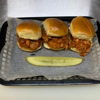 3 Sloppy Chic Sliders