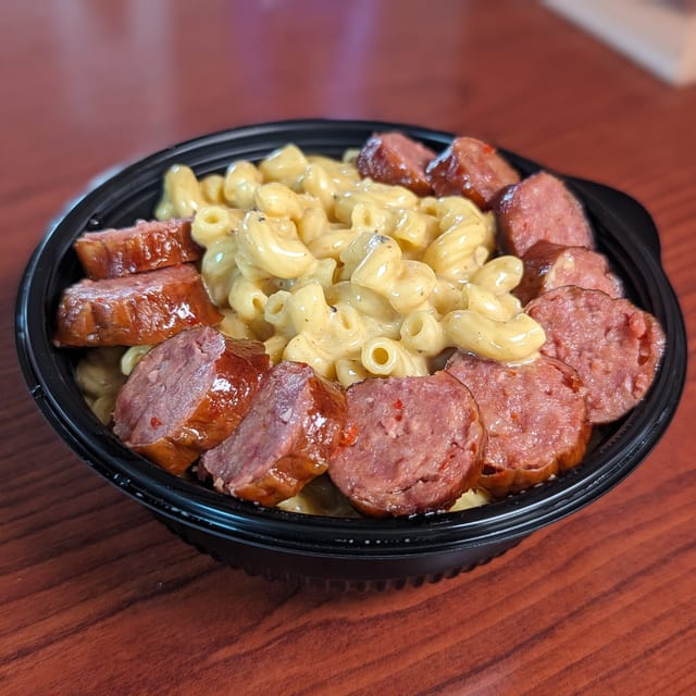 Mac Bowl with Smoked Hot Sausage.